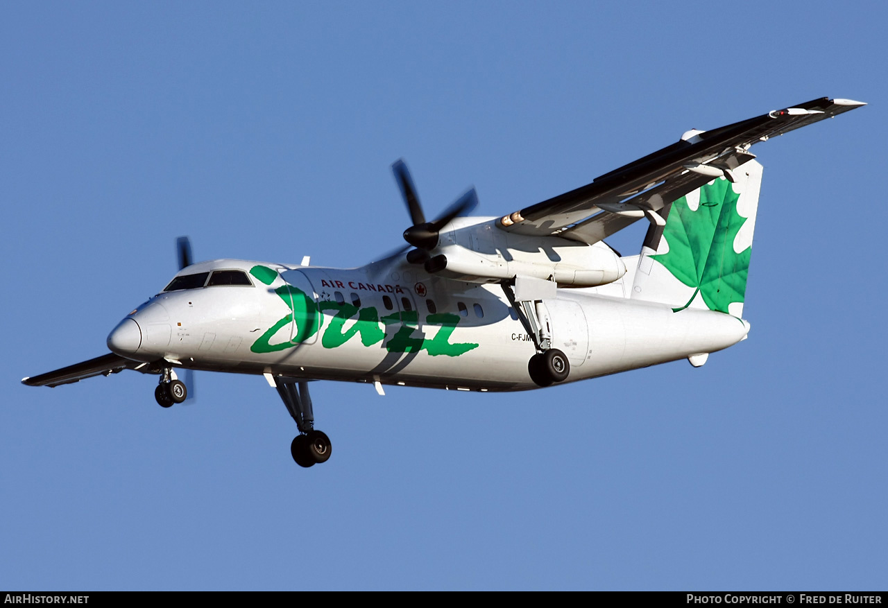 Aircraft Photo of C-FJMG | De Havilland Canada DHC-8-102 Dash 8 | Air Canada Jazz | AirHistory.net #514050