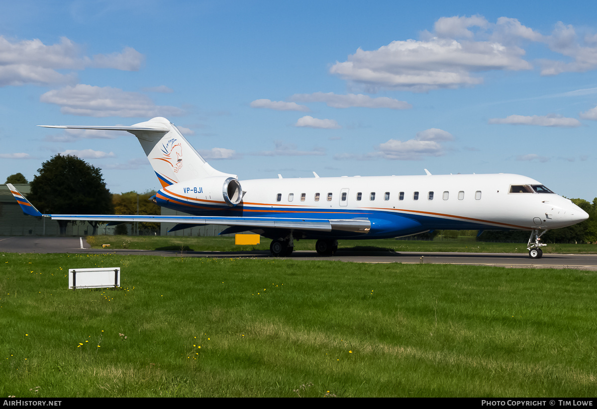 Aircraft Photo of VP-BJI | Bombardier Global Express XRS (BD-700-1A10) | AirHistory.net #514221