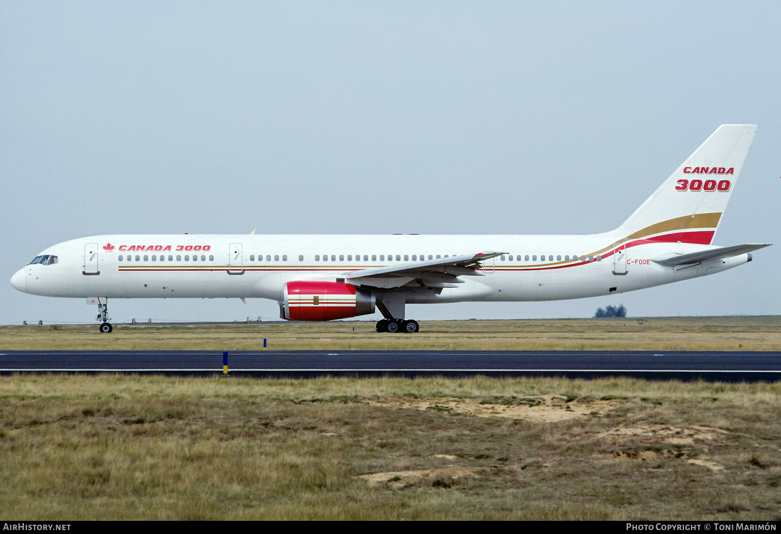 Aircraft Photo of C-FOOE | Boeing 757-28A | Canada 3000 | AirHistory.net #514311