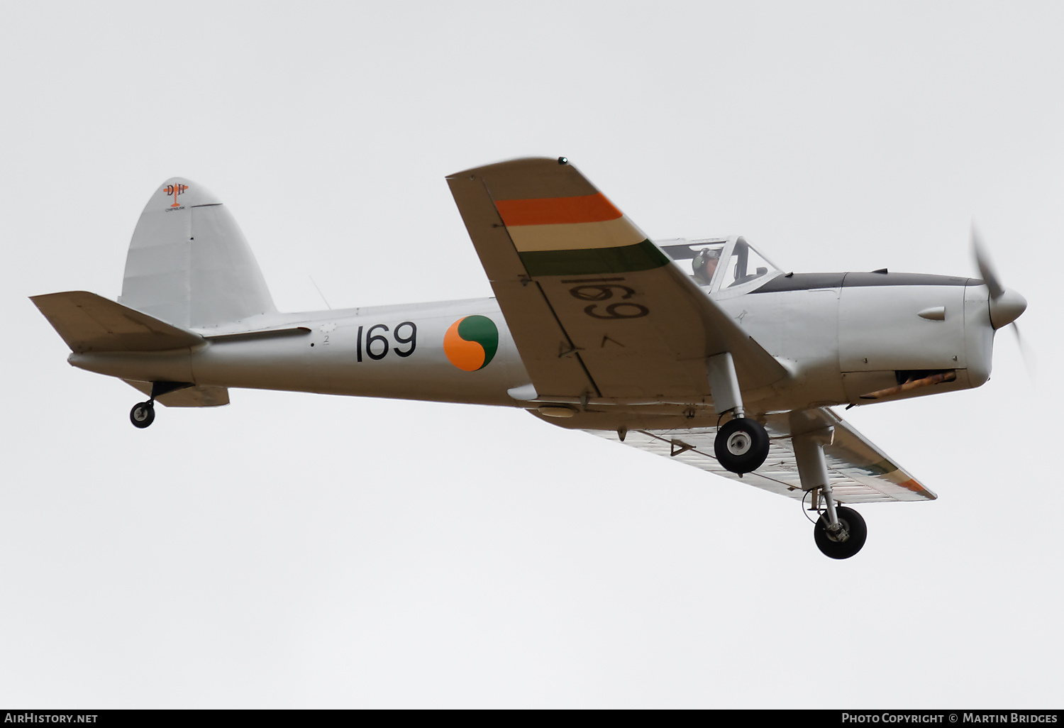 Aircraft Photo of G-ARGG / 169 | De Havilland DHC-1 Chipmunk Mk22 | Ireland - Air Force | AirHistory.net #514377