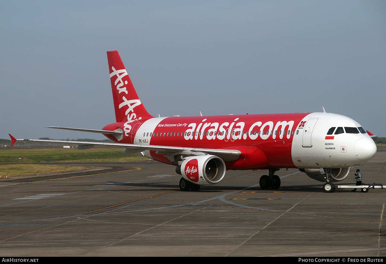 Aircraft Photo of PK-AXJ | Airbus A320-216 | AirAsia | AirHistory.net #514408