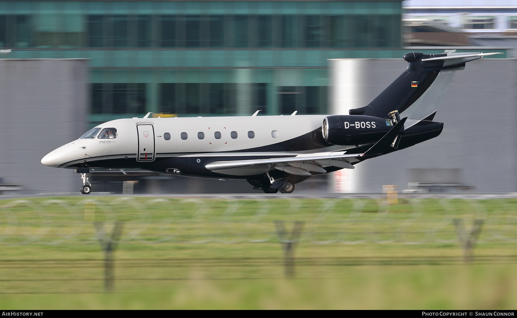 Aircraft Photo of D-BOSS | Embraer EMB-550 Praetor 600 | AirHistory.net #514425