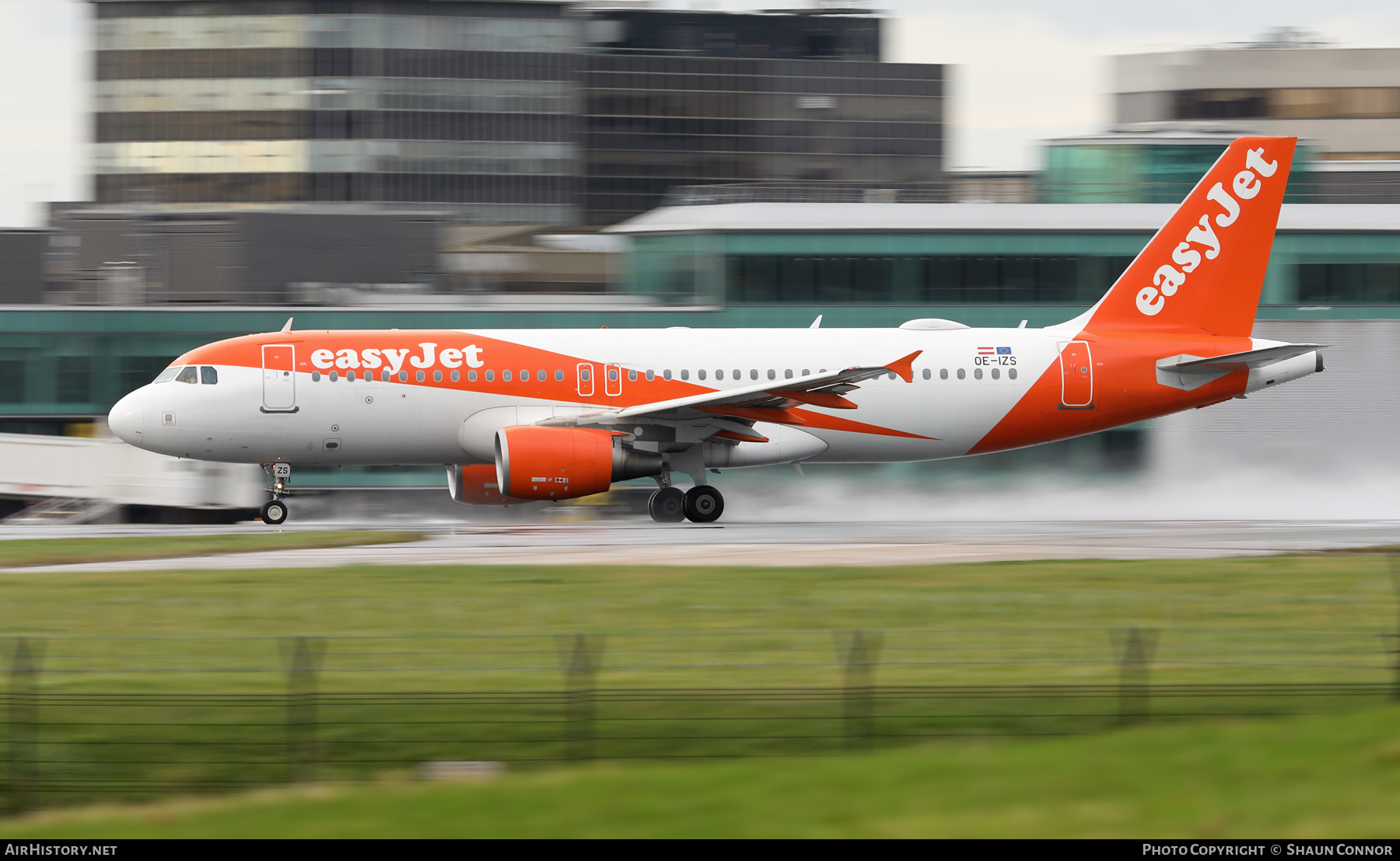 Aircraft Photo of OE-IZS | Airbus A320-214 | EasyJet | AirHistory.net #514428
