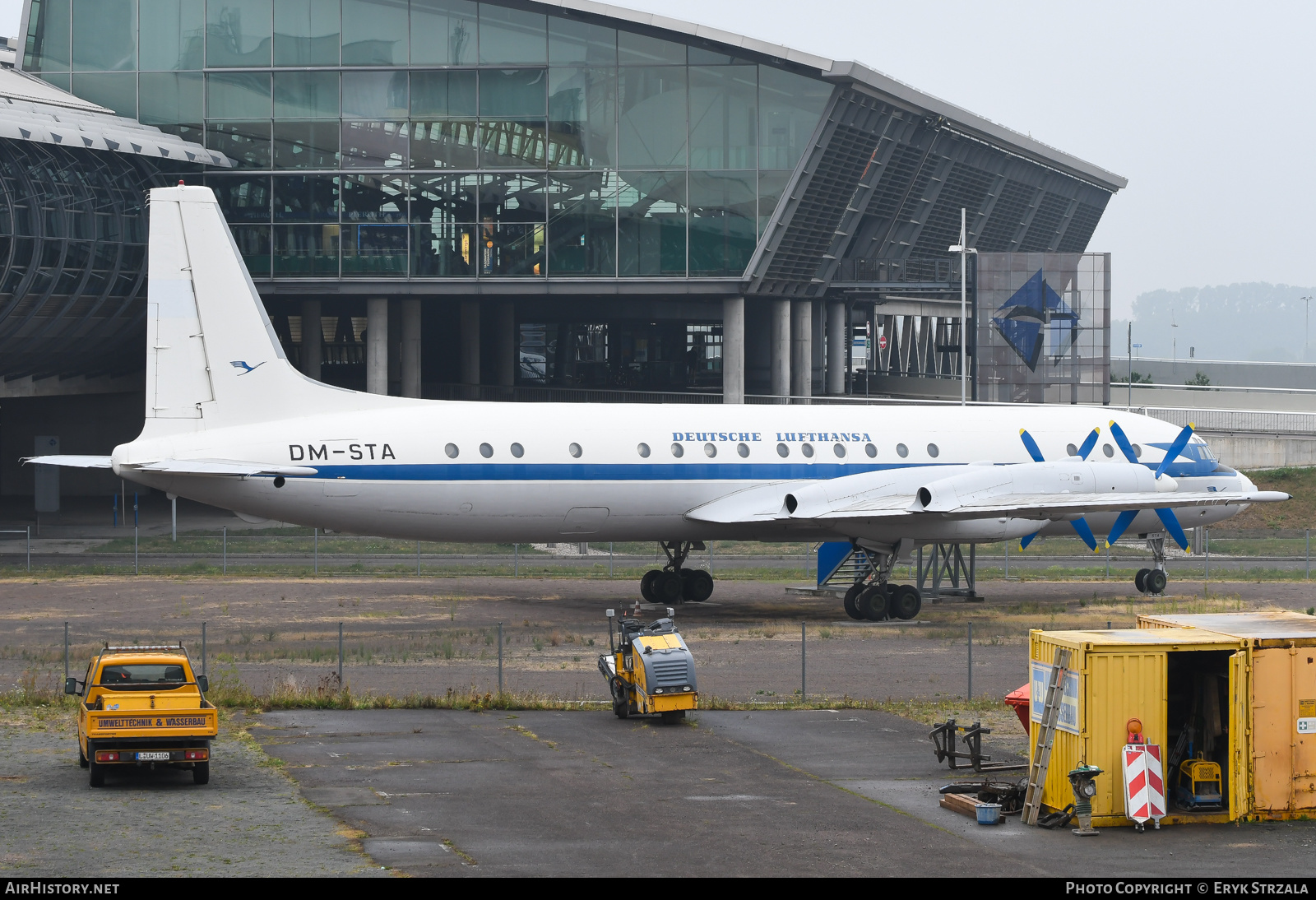 Aircraft Photo of DM-STA | Ilyushin Il-18V | Deutsche Lufthansa | AirHistory.net #514444