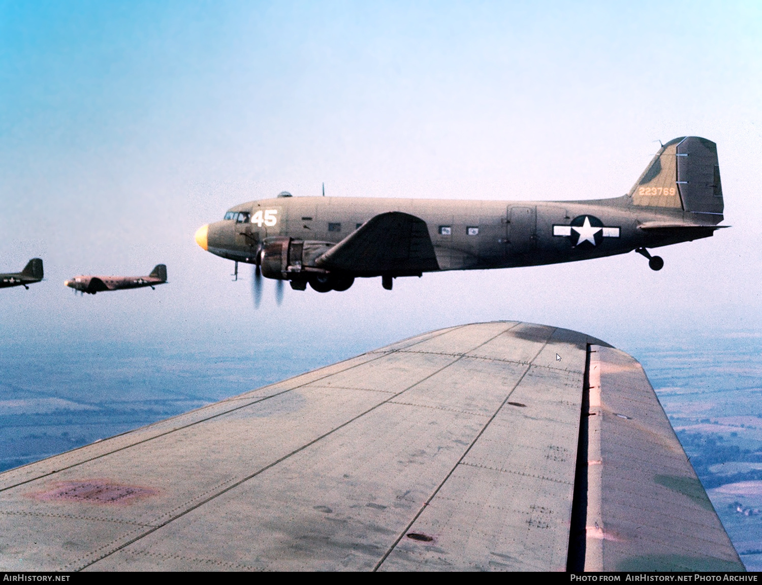 Aircraft Photo of 42-23769 / 223769 | Douglas C-47A Skytrain | USA - Air Force | AirHistory.net #514569