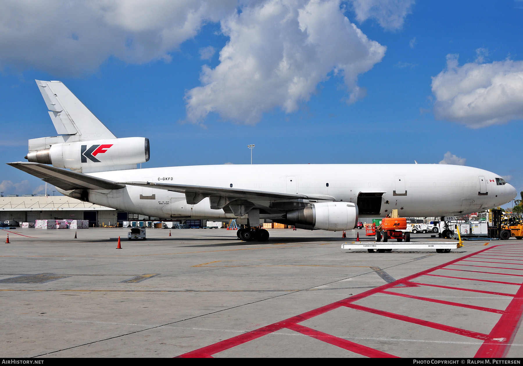 Aircraft Photo of C-GKFD | McDonnell Douglas DC-10-30(F) | Kelowna Flightcraft Air Charter | AirHistory.net #514682
