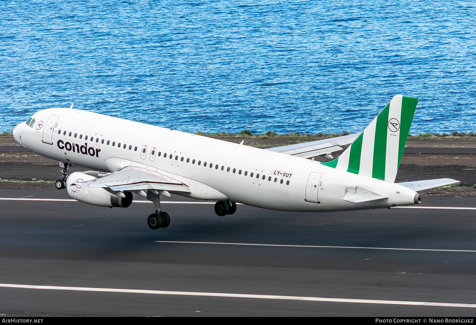 Aircraft Photo of LY-VUT | Airbus A320-232 | Condor Flugdienst | AirHistory.net #514852