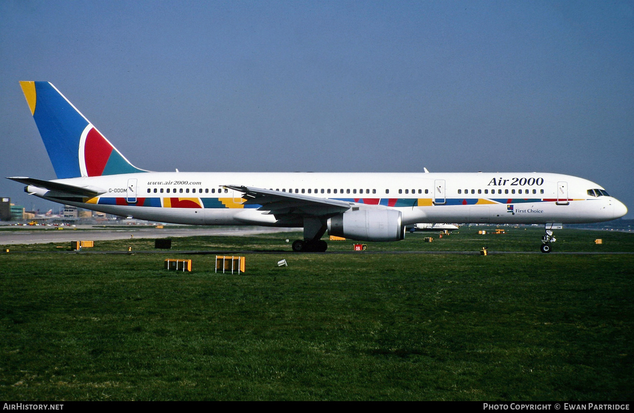 Aircraft Photo of G-OOOM | Boeing 757-225 | Air 2000 | AirHistory.net #514873