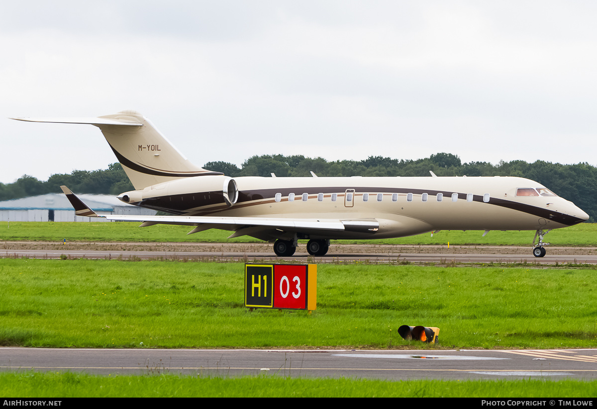 Aircraft Photo of M-YOIL | Bombardier Global 6000 (BD-700-1A10) | AirHistory.net #514910