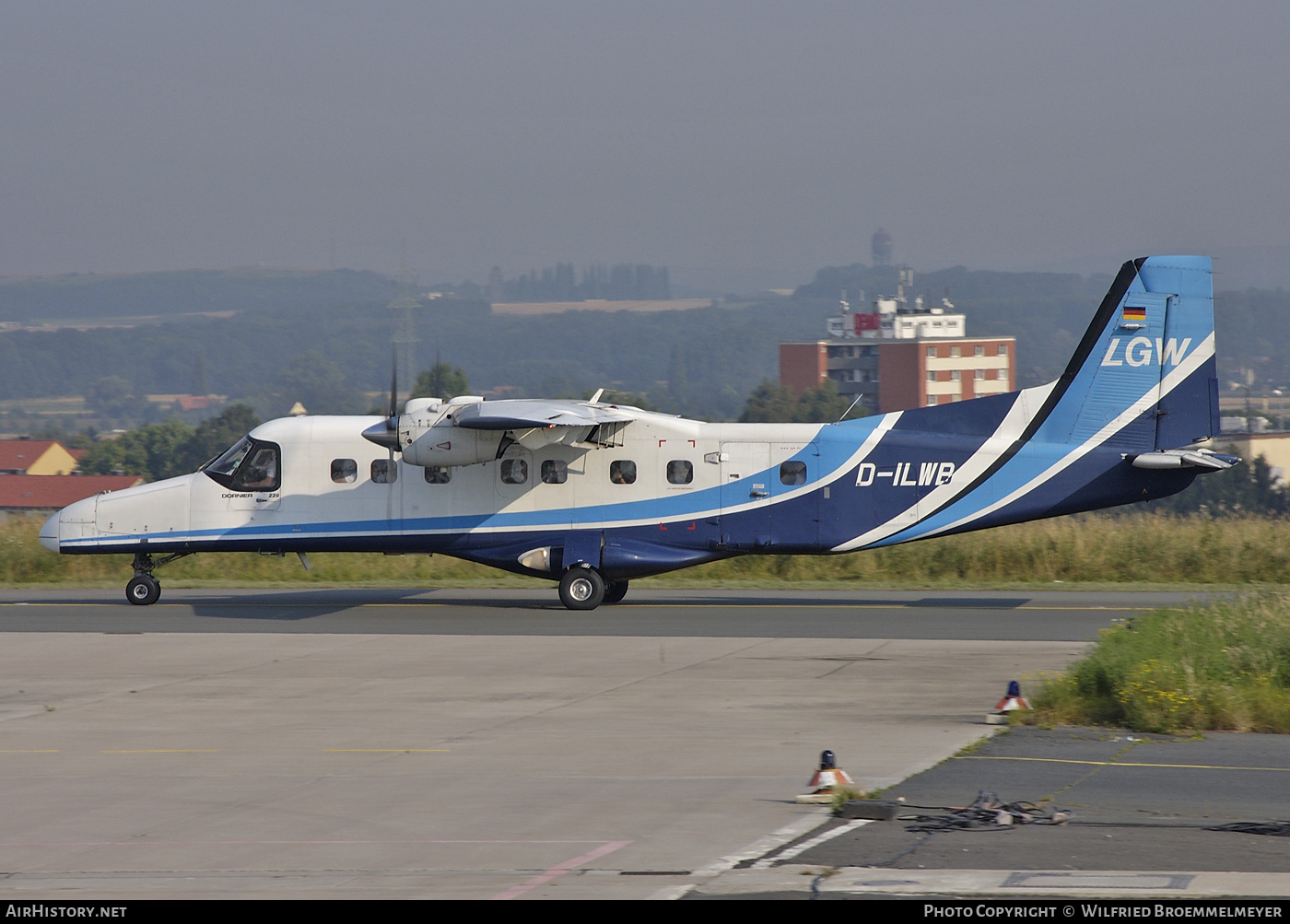 Aircraft Photo of D-ILWB | Dornier 228-201 | LGW - Luftfahrtgesellschaft Walter | AirHistory.net #514995