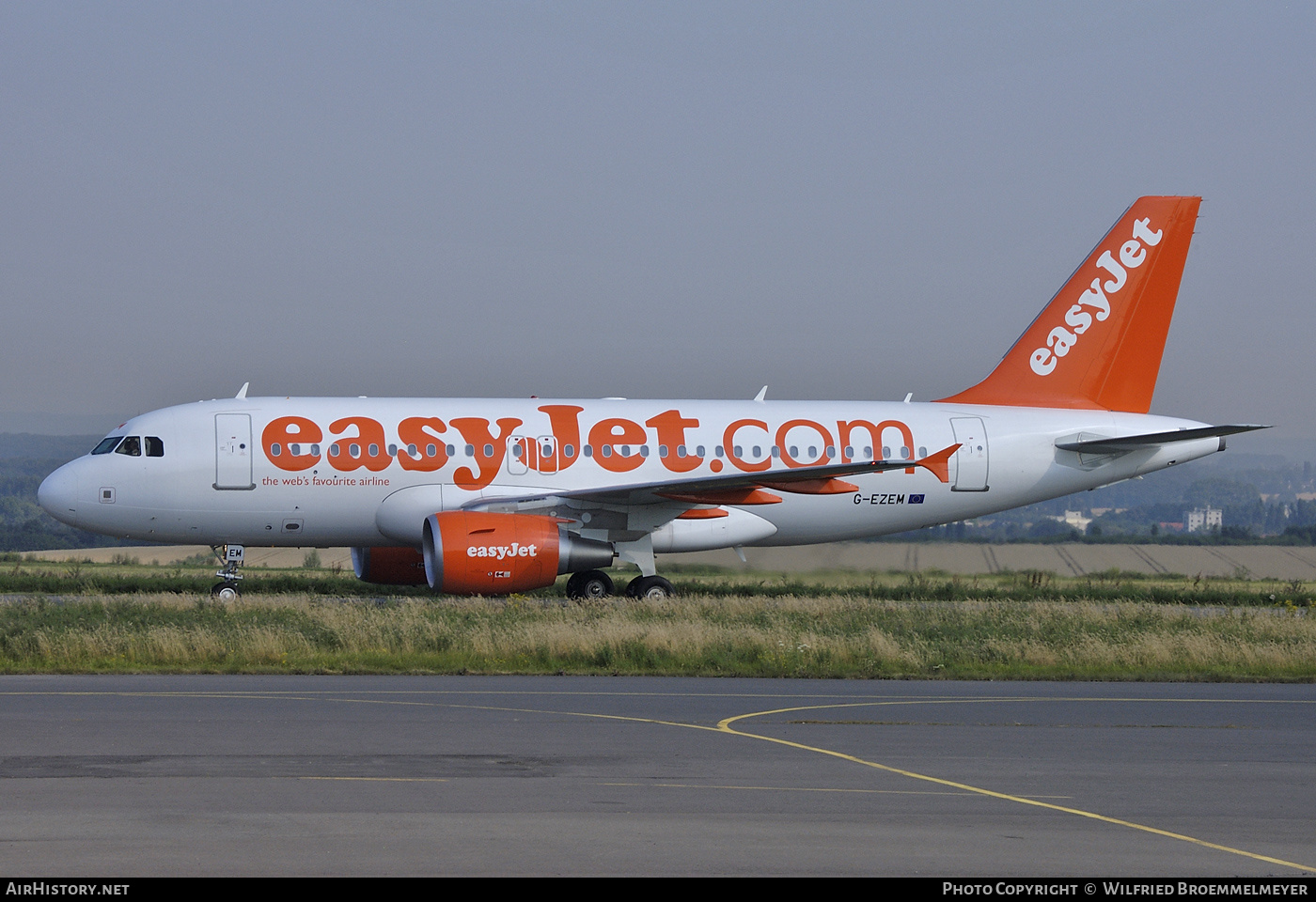 Aircraft Photo of G-EZEM | Airbus A319-111 | EasyJet | AirHistory.net #515026