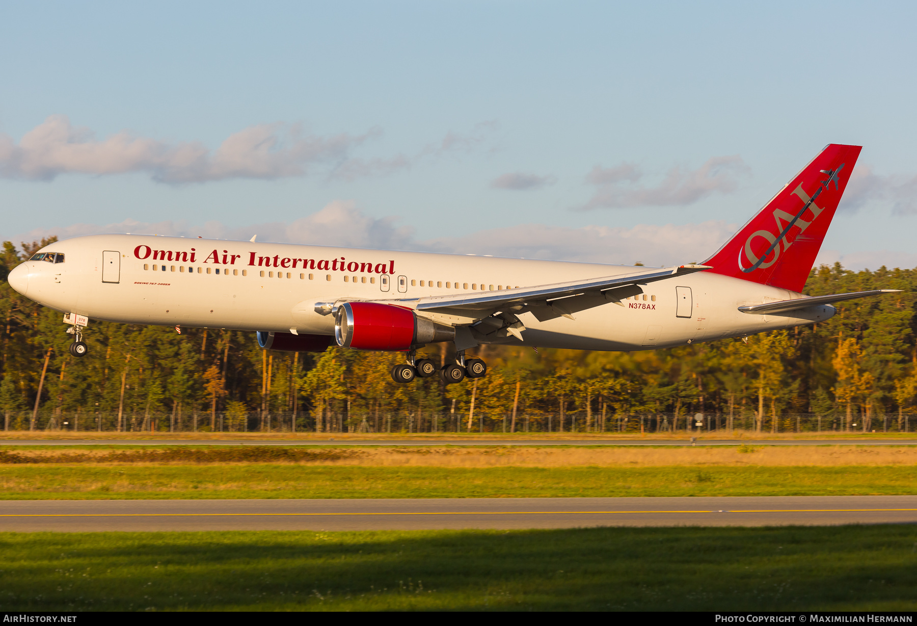 Aircraft Photo of N378AX | Boeing 767-33A/ER | Omni Air International - OAI | AirHistory.net #515033