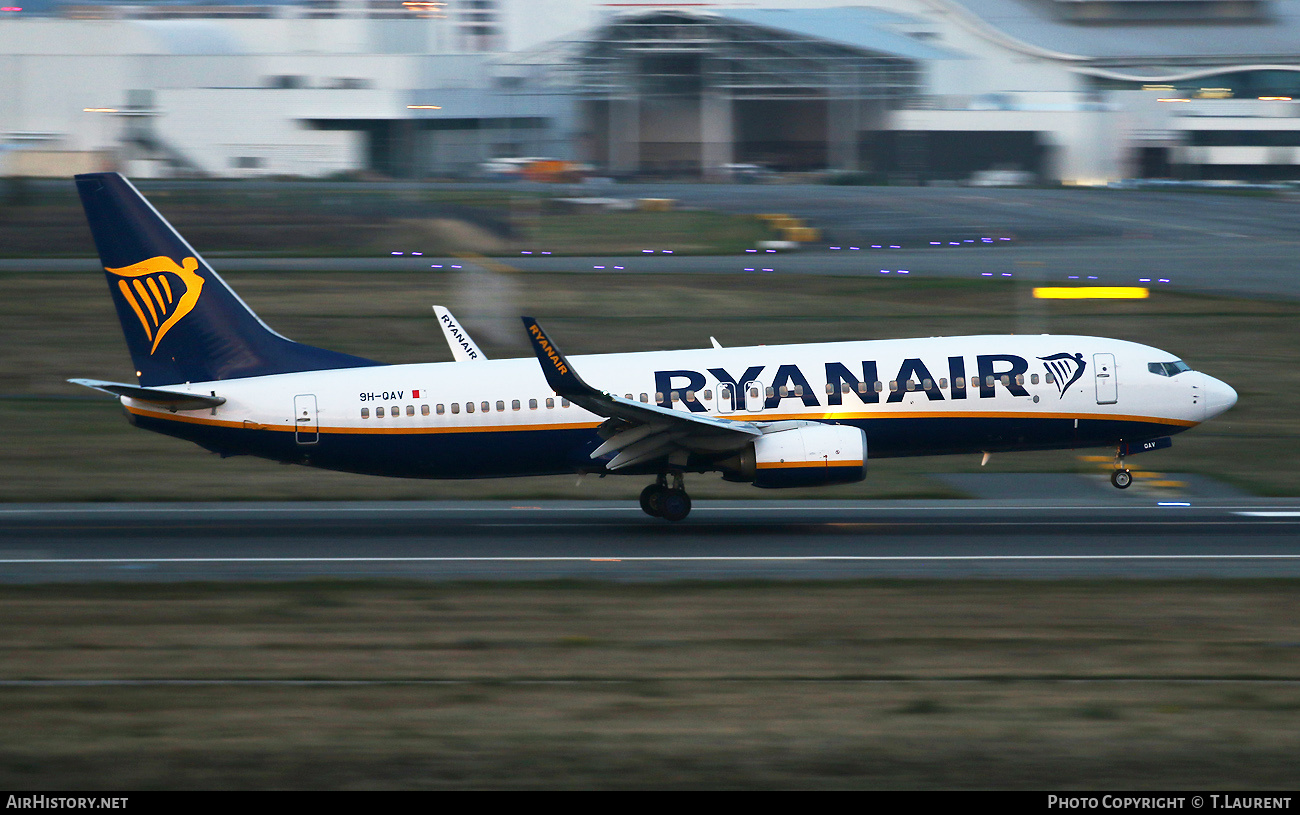 Aircraft Photo of 9H-QAV | Boeing 737-8AS | Ryanair | AirHistory.net #515052