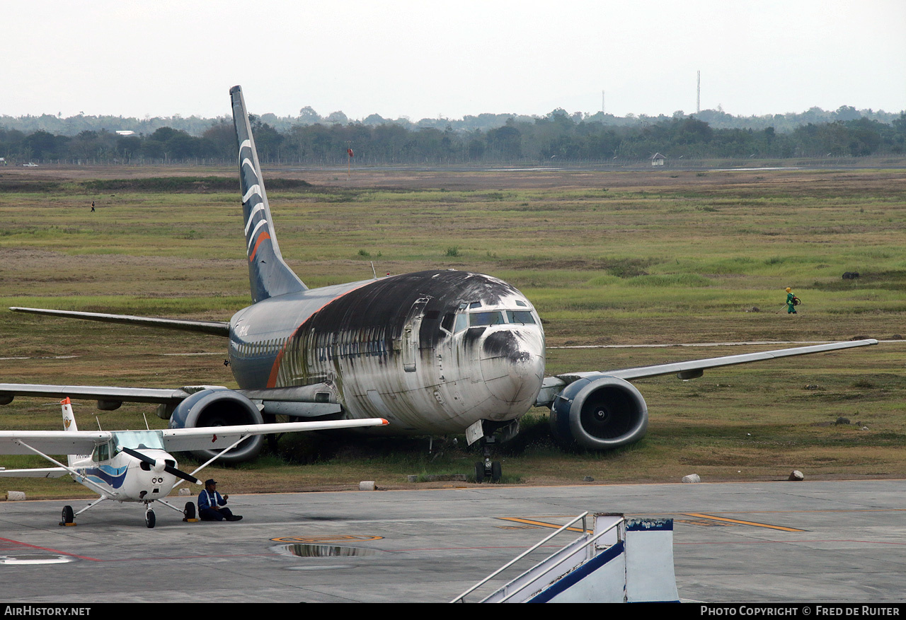 Aircraft Photo of PK-YVL | Boeing 737-322 | Batavia Air | AirHistory.net #515079