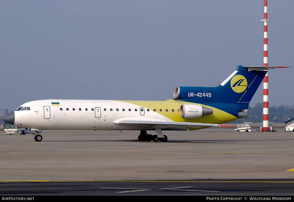 Aircraft Photo of UR-42449 | Yakovlev Yak-42D | Dniproavia | AirHistory.net #515120