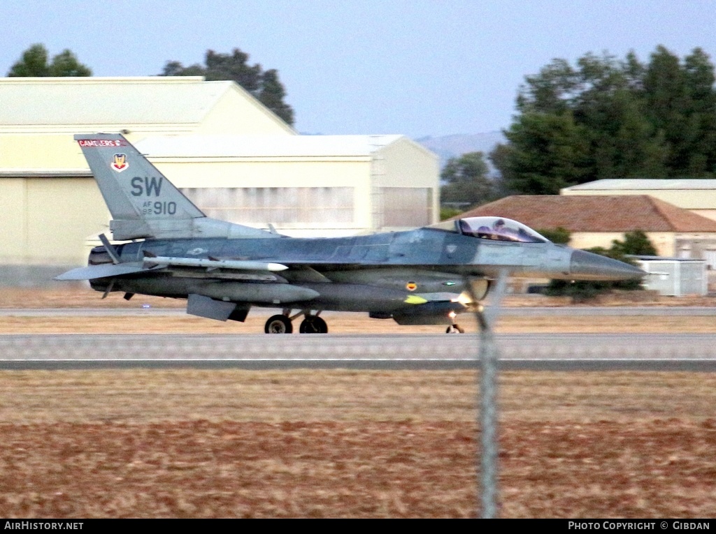 Aircraft Photo of 92-3910 / AF92-910 | General Dynamics F-16C Fighting Falcon | USA - Air Force | AirHistory.net #515127
