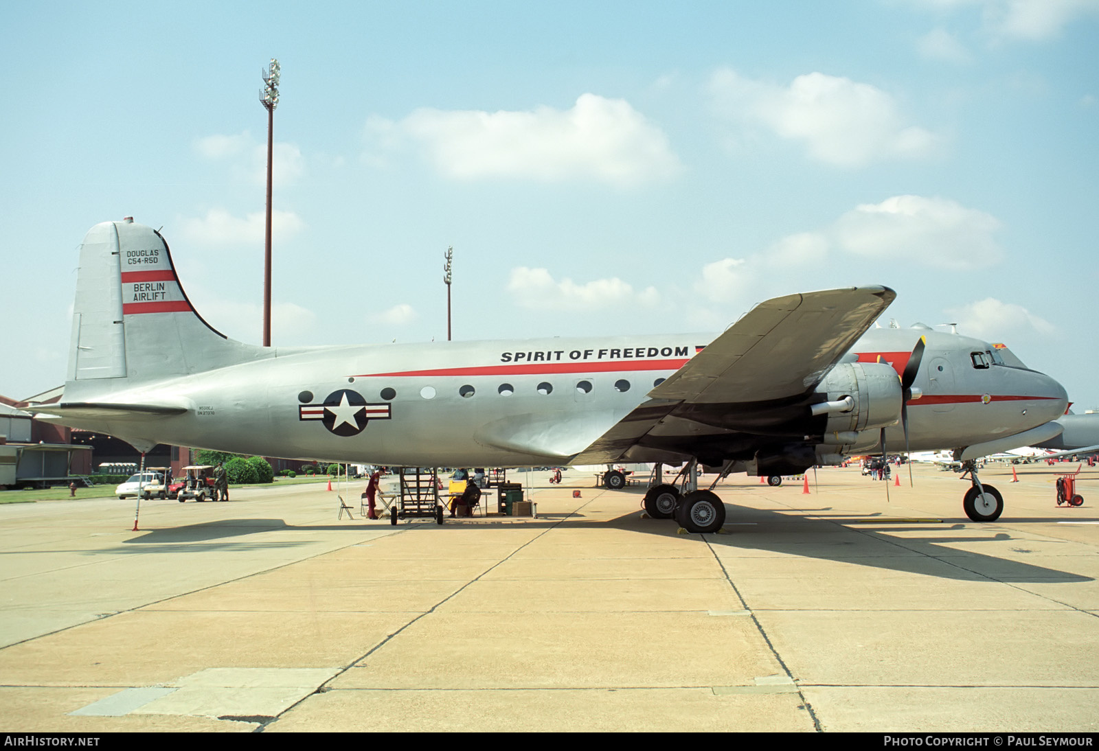 Aircraft Photo of N500EJ | Douglas C-54R Skymaster | Berlin Airlift Historical Foundation | AirHistory.net #515138
