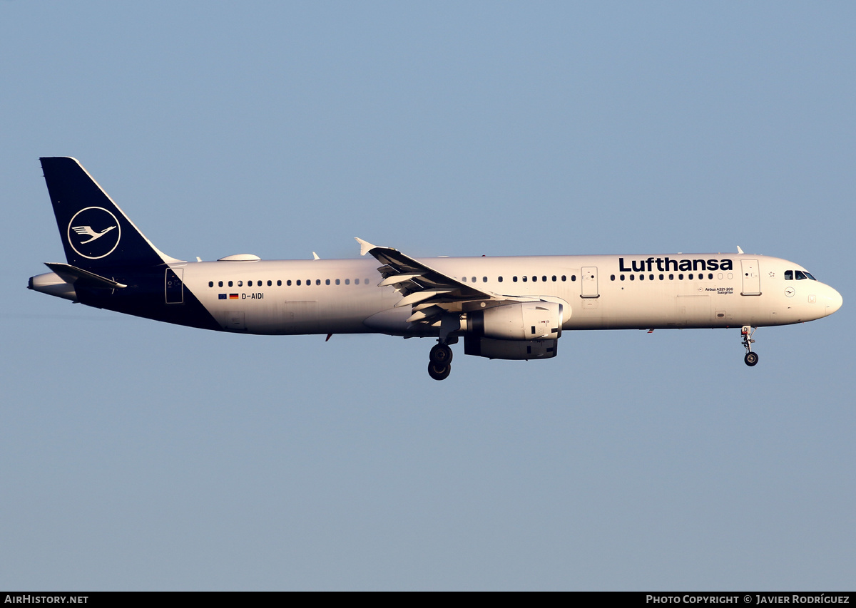 Aircraft Photo of D-AIDI | Airbus A321-231 | Lufthansa | AirHistory.net #515157