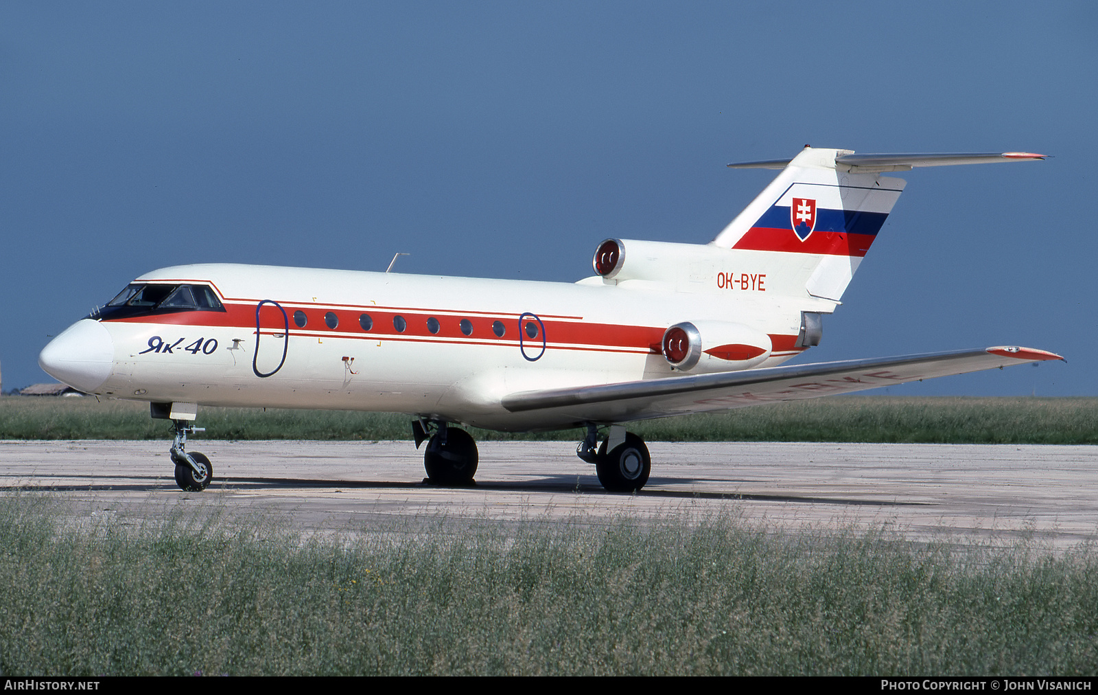 Aircraft Photo of OK-BYE | Yakovlev Yak-40 | Slovakia - Government | AirHistory.net #515259