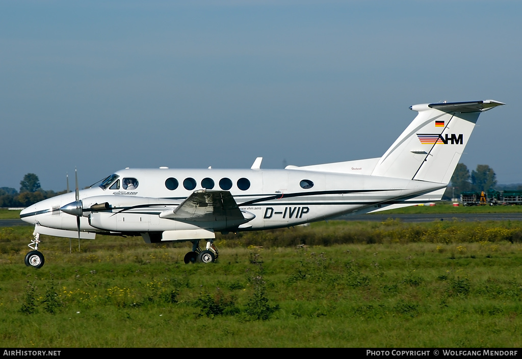 Aircraft Photo of D-IVIP | Raytheon B200 King Air | VHM Schul- und Charterflug | AirHistory.net #515285