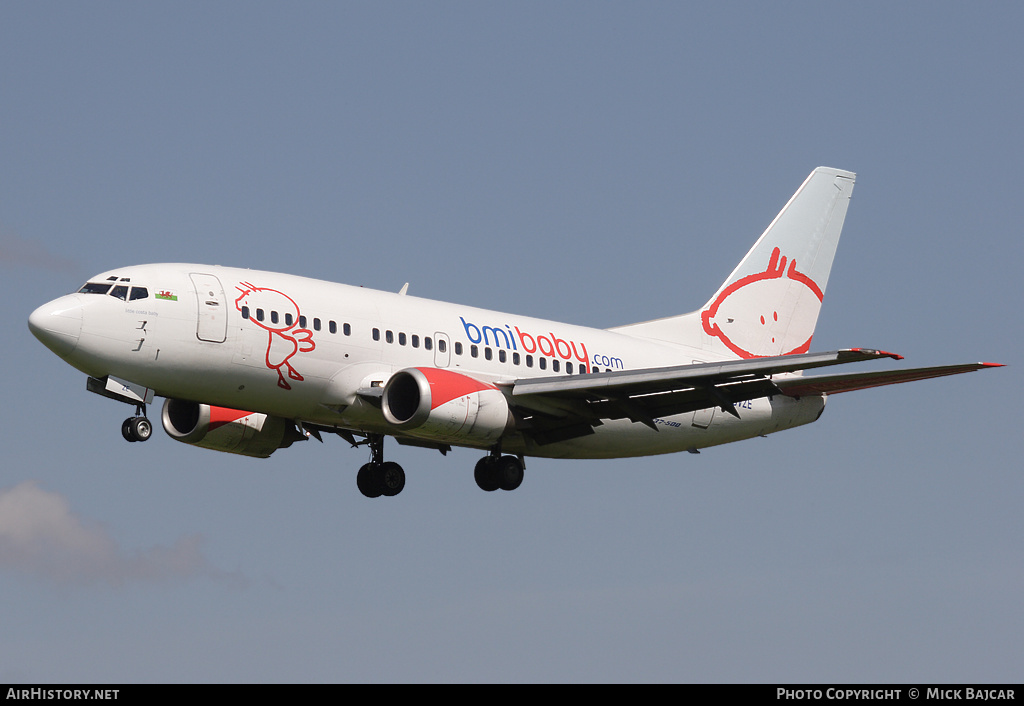 Aircraft Photo of G-BVZE | Boeing 737-59D | Bmibaby | AirHistory.net #515300