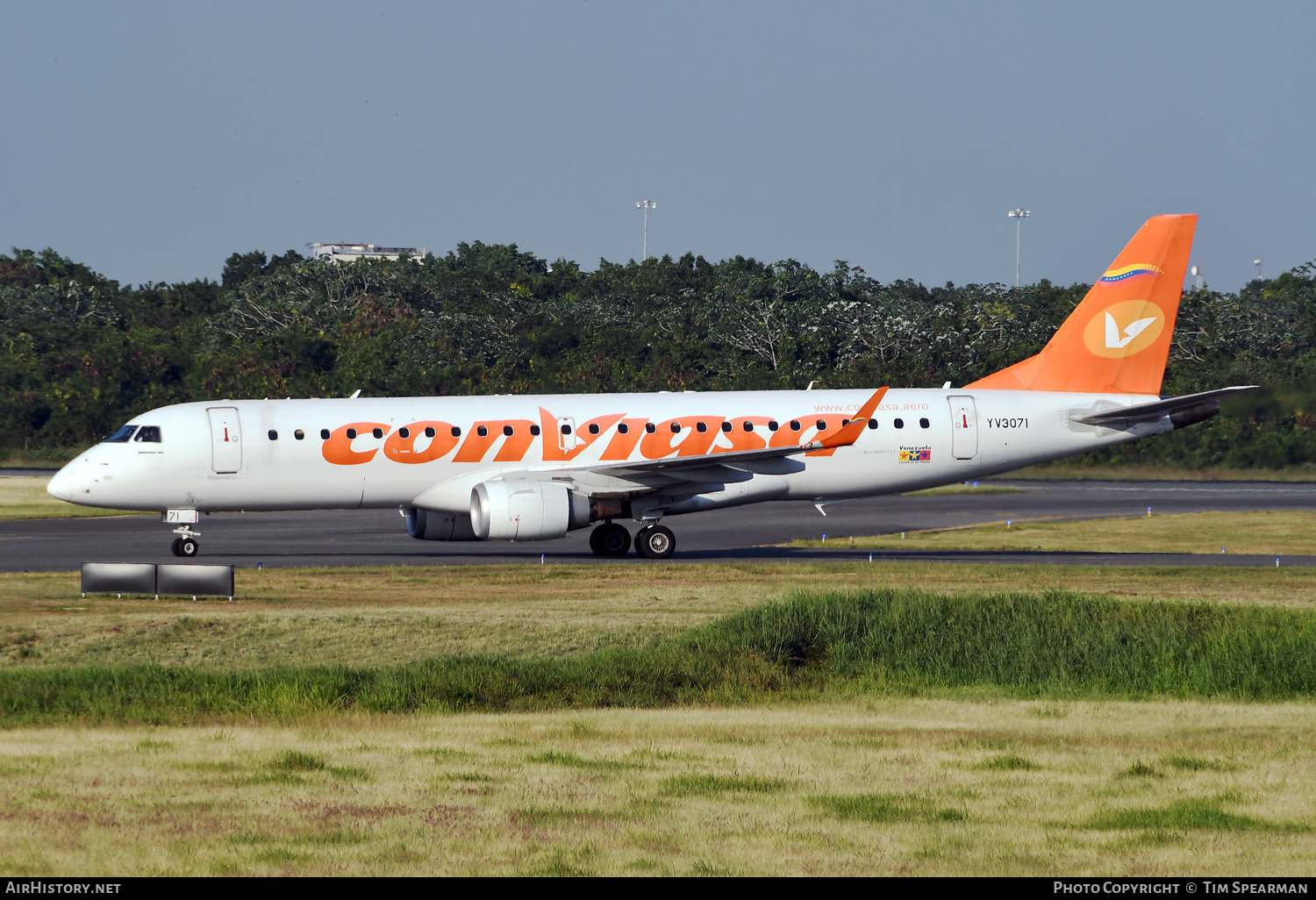 Aircraft Photo of YV3071 | Embraer 190AR (ERJ-190-100IGW) | Conviasa | AirHistory.net #515417