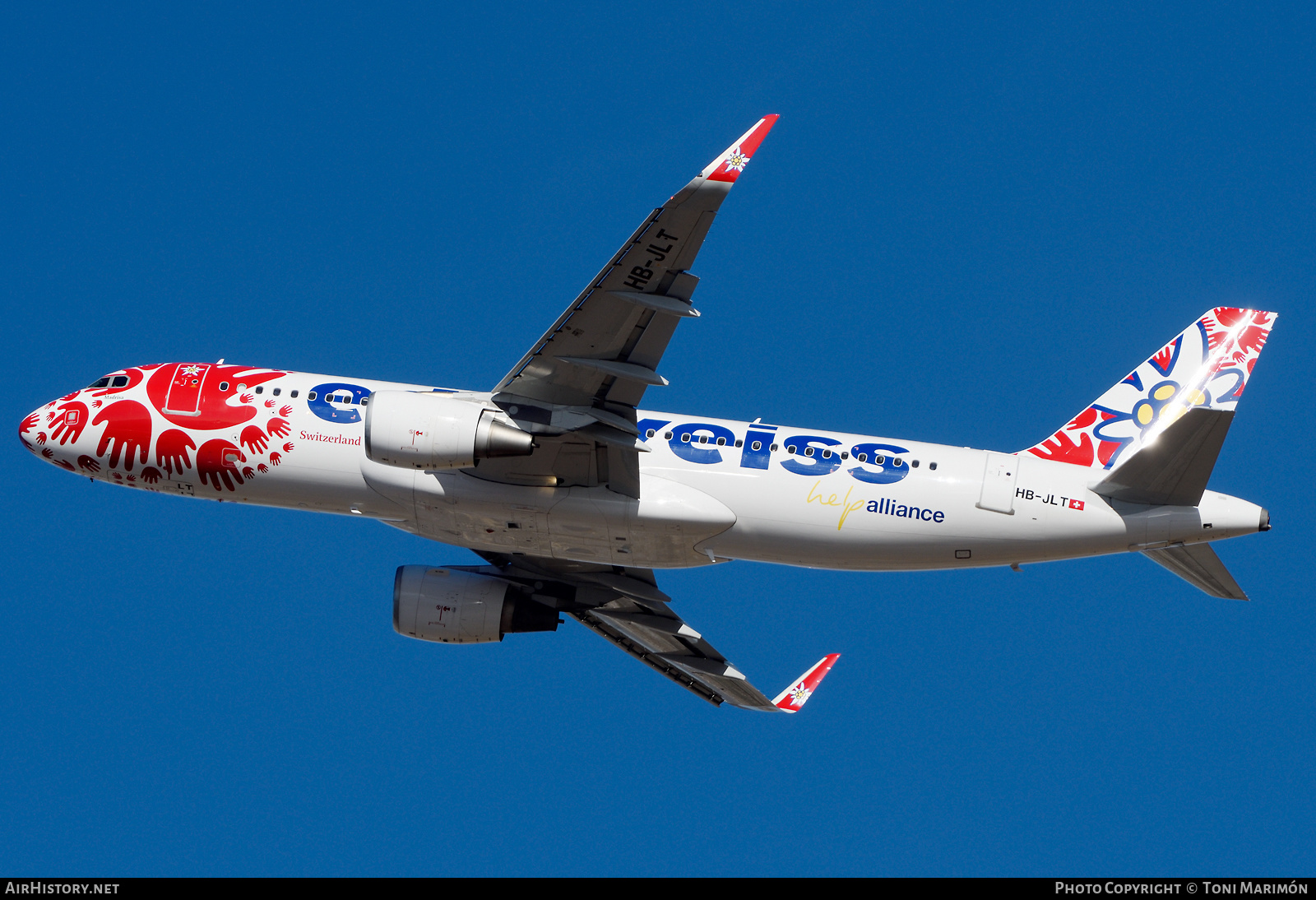 Aircraft Photo of HB-JLT | Airbus A320-214 | Edelweiss Air | AirHistory.net #515577
