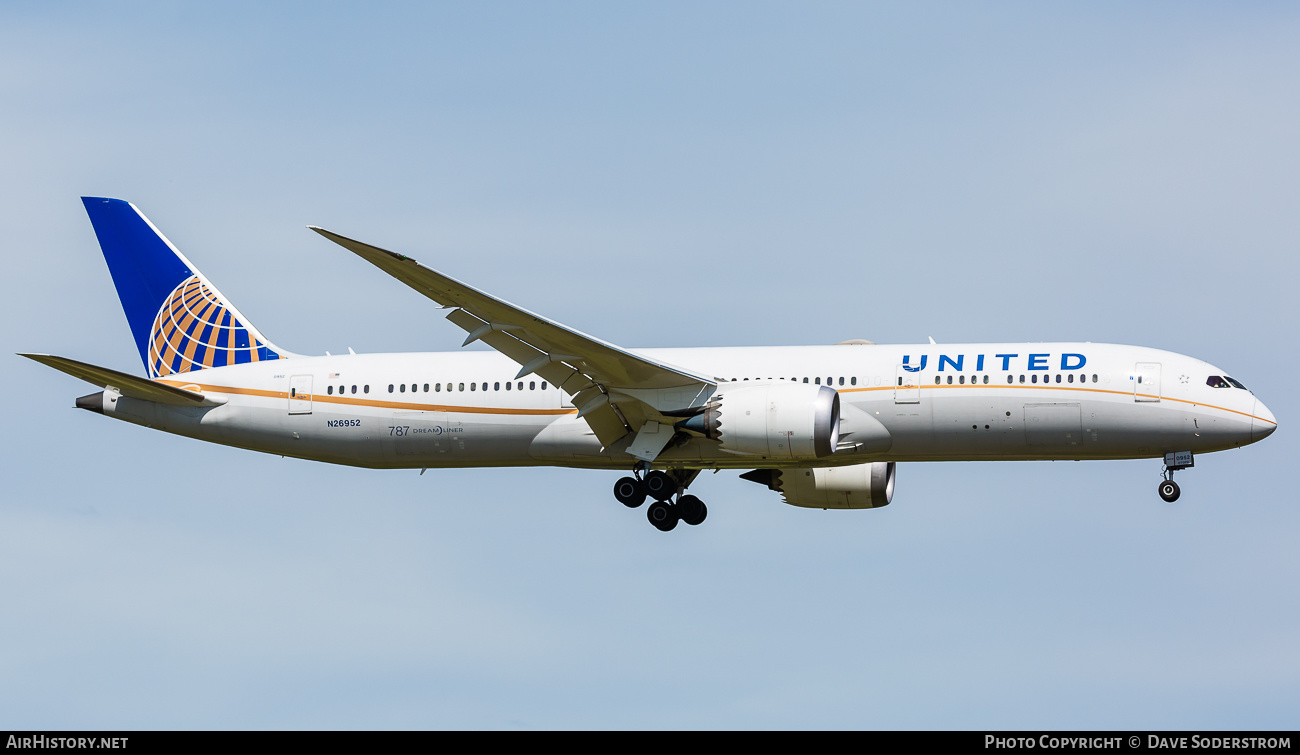 Aircraft Photo of N26952 | Boeing 787-9 Dreamliner | United Airlines | AirHistory.net #515763