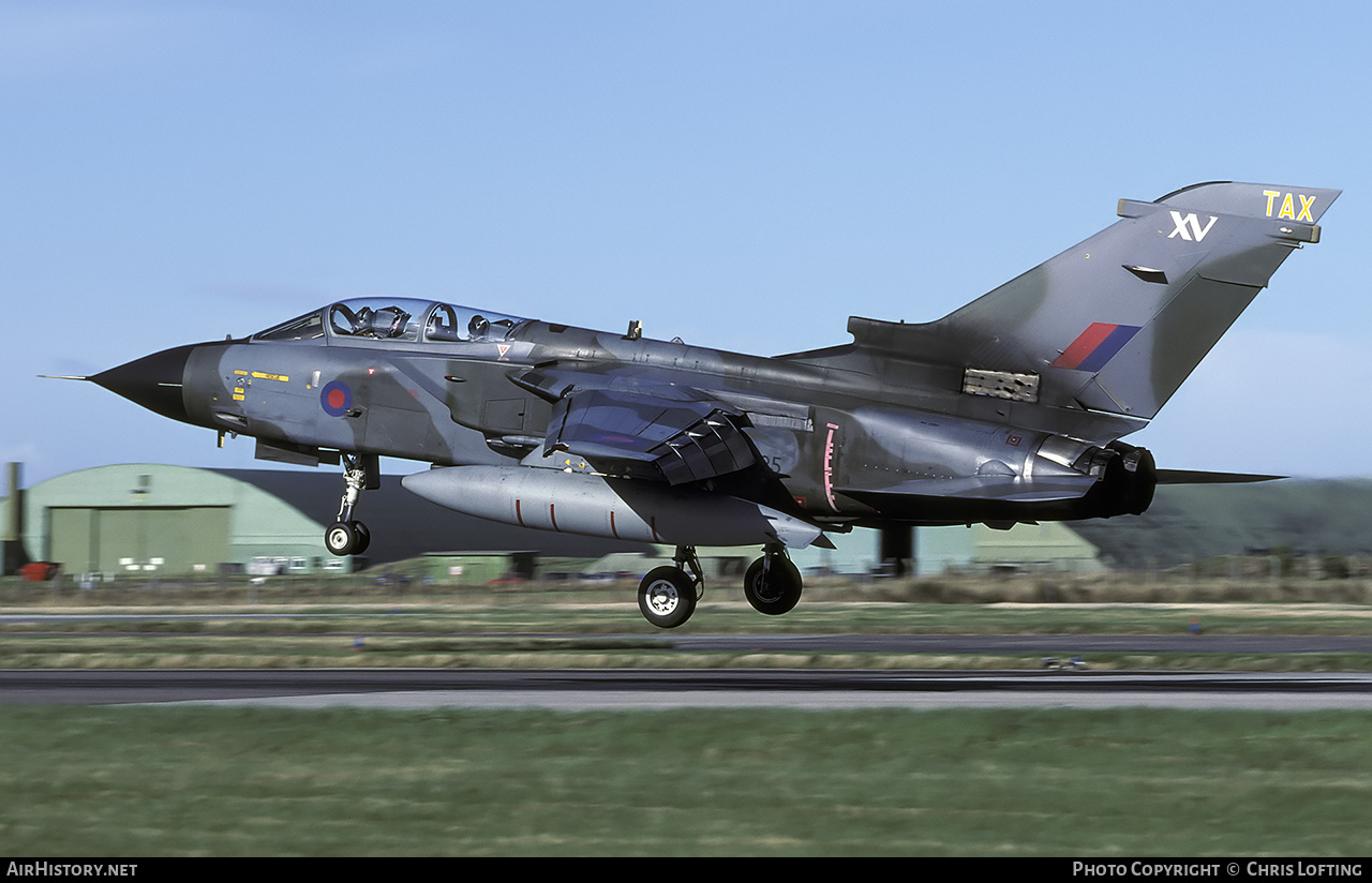 Aircraft Photo of ZA325 | Panavia Tornado GR1 | UK - Air Force | AirHistory.net #515774