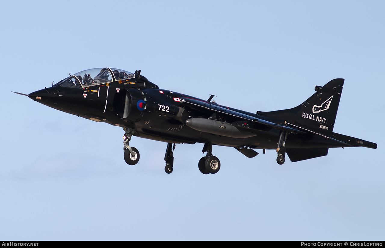 Aircraft Photo of ZB604 | Hawker Siddeley Harrier T8 | UK - Navy | AirHistory.net #515776