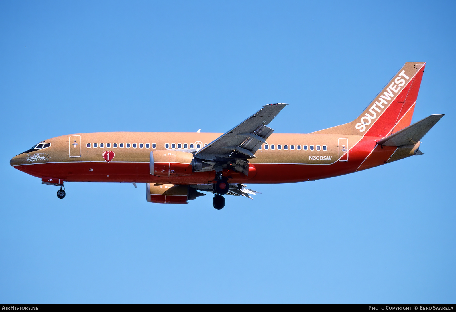 Aircraft Photo of N300SW | Boeing 737-3H4 | Southwest Airlines | AirHistory.net #515906
