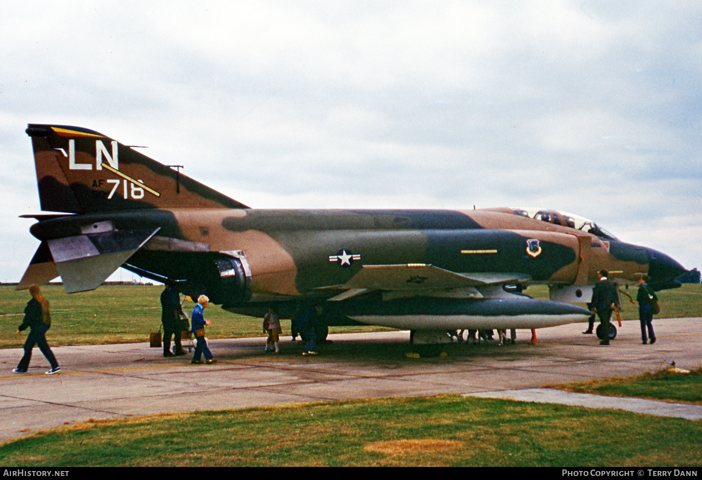 Aircraft Photo of 65-0718 / AF50-718 | McDonnell Douglas F-4D Phantom II | USA - Air Force | AirHistory.net #515960