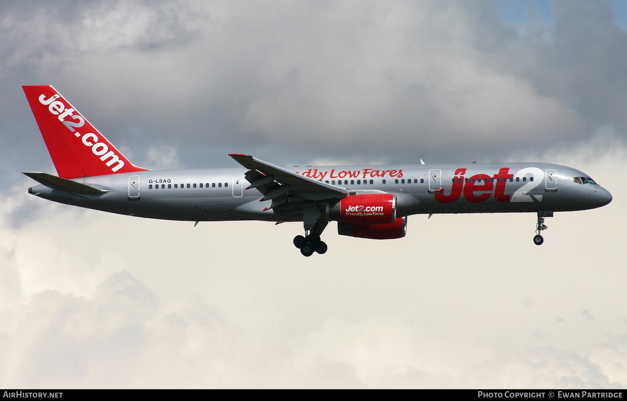 Aircraft Photo of G-LSAG | Boeing 757-21B | Jet2 | AirHistory.net #515978