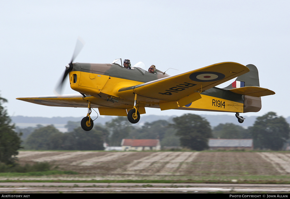 Aircraft Photo of G-AHUJ / R1914 | Miles M.14A Hawk Trainer 3 | UK - Air Force | AirHistory.net #516012