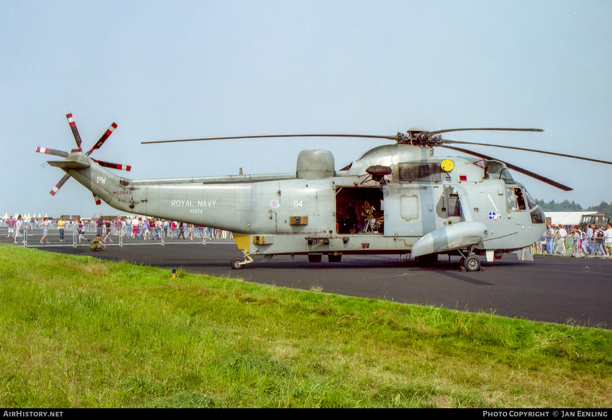 Aircraft Photo of XZ574 | Westland WS-61 Sea King HAS6 | UK - Navy | AirHistory.net #516173