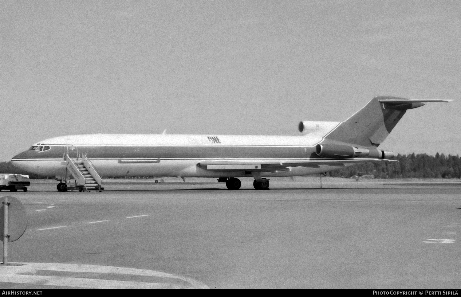 Aircraft Photo of N275WC | Boeing 727-277/Adv | Express One International | AirHistory.net #516181