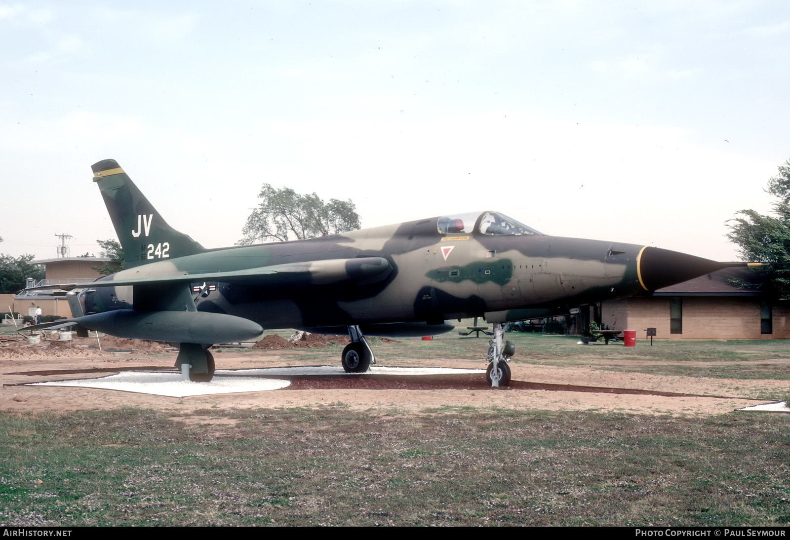 Aircraft Photo of 62-4242 / AF62-242 | Republic F-105D Thunderchief | USA - Air Force | AirHistory.net #516205