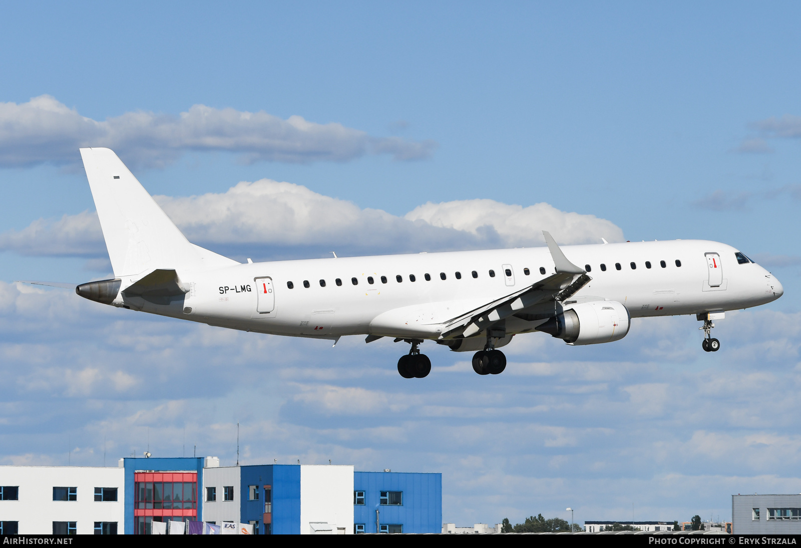 Aircraft Photo of SP-LMG | Embraer 190LR (ERJ-190-100LR) | AirHistory.net #516212