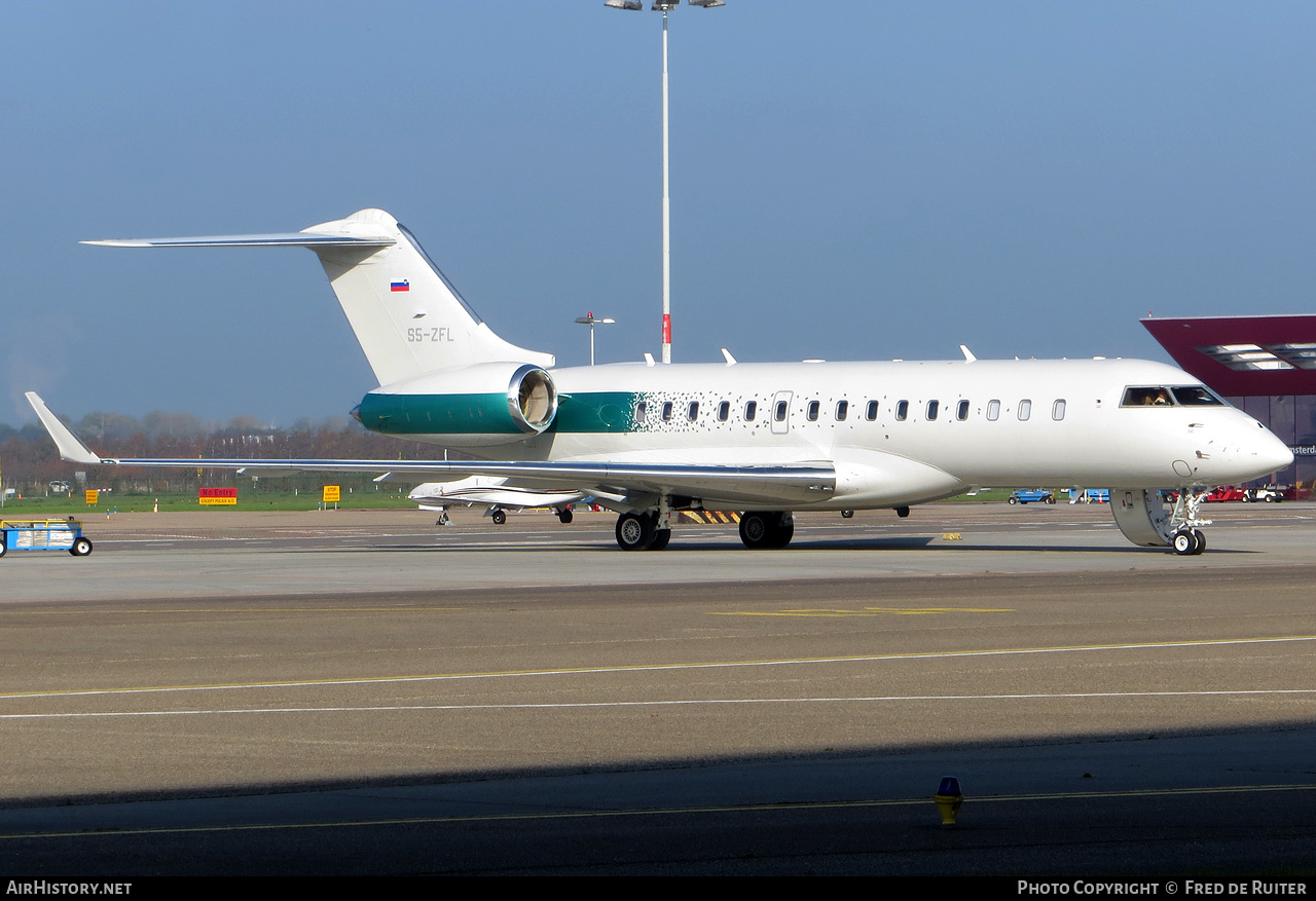 Aircraft Photo of S5-ZFL | Bombardier Global 6000 (BD-700-1A10) | AirHistory.net #516233
