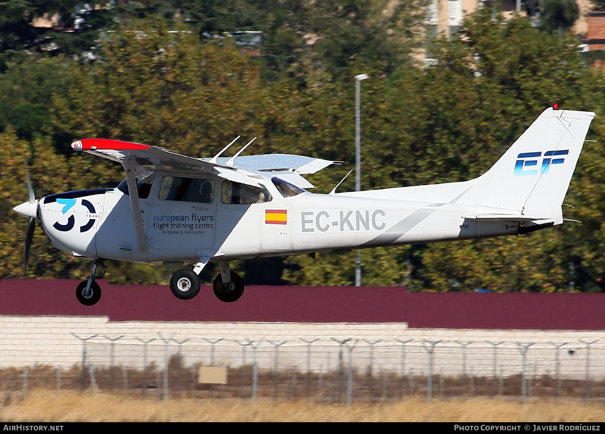 Aircraft Photo of EC-KNC | Cessna 172R Skyhawk II | European Flyers | AirHistory.net #516374