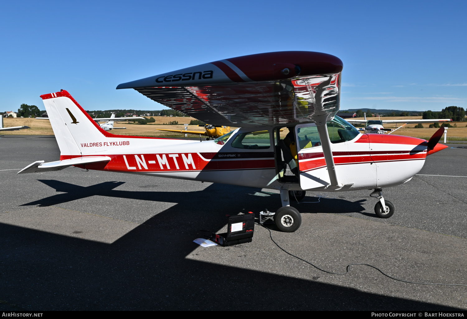 Aircraft Photo of LN-MTM | Cessna 172P Skyhawk II | Valdres Flyklubb | AirHistory.net #516381