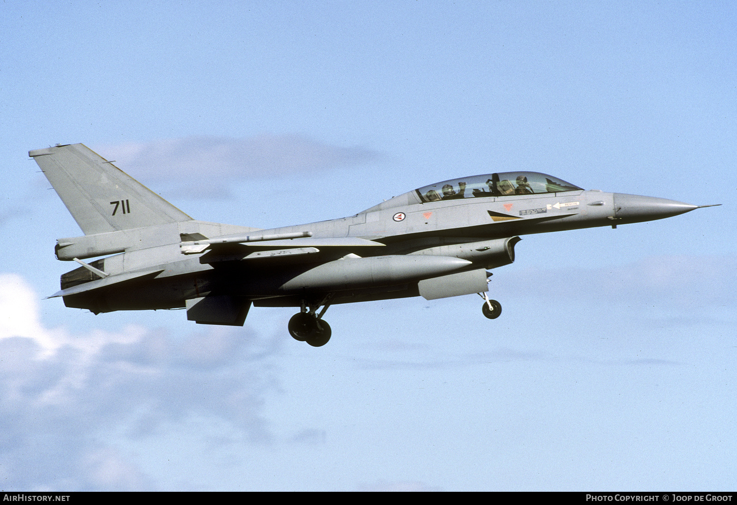 Aircraft Photo of 711 | General Dynamics F-16BM Fighting Falcon | Norway - Air Force | AirHistory.net #516395