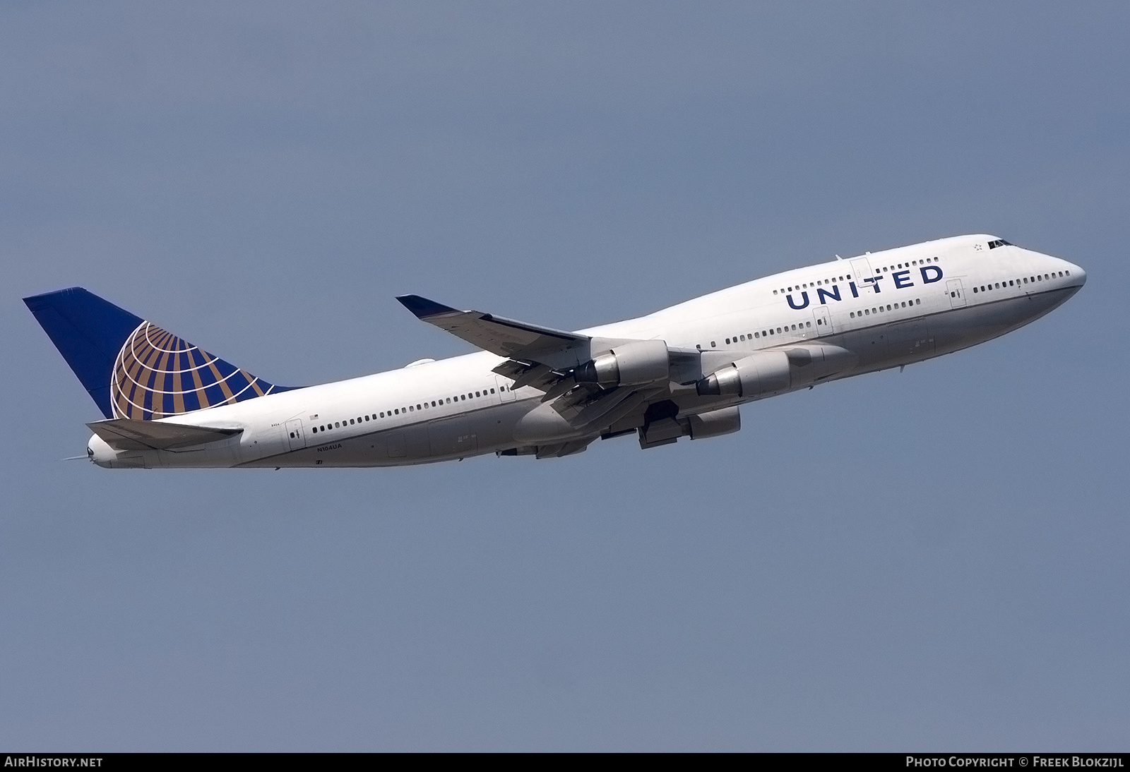 Aircraft Photo of N104UA | Boeing 747-422 | United Airlines | AirHistory.net #516457