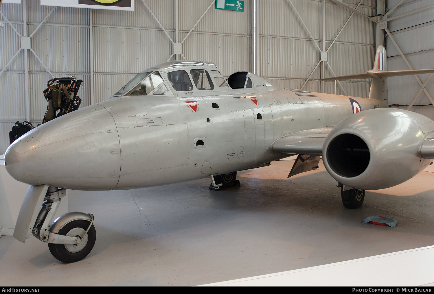 Aircraft Photo of WA634 | Gloster Meteor T7 (Mod) | UK - Air Force | AirHistory.net #516483