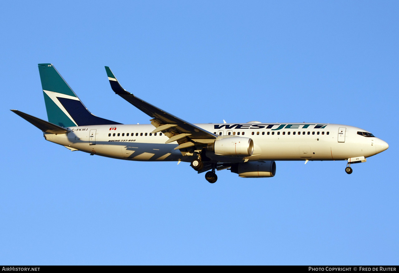 Aircraft Photo of C-FKWJ | Boeing 737-8CT | WestJet | AirHistory.net #516537