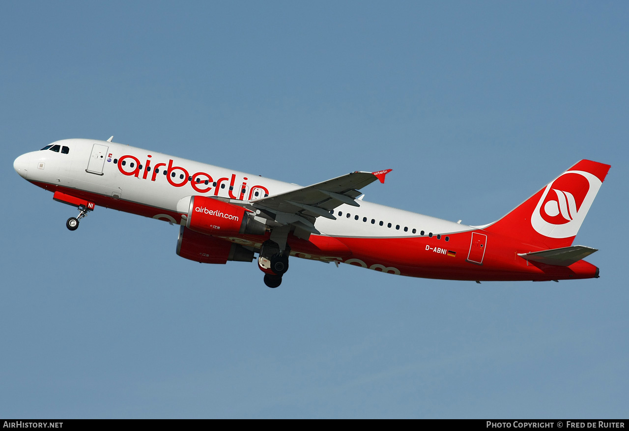 Aircraft Photo of D-ABNI | Airbus A320-214 | Air Berlin | AirHistory.net #516557