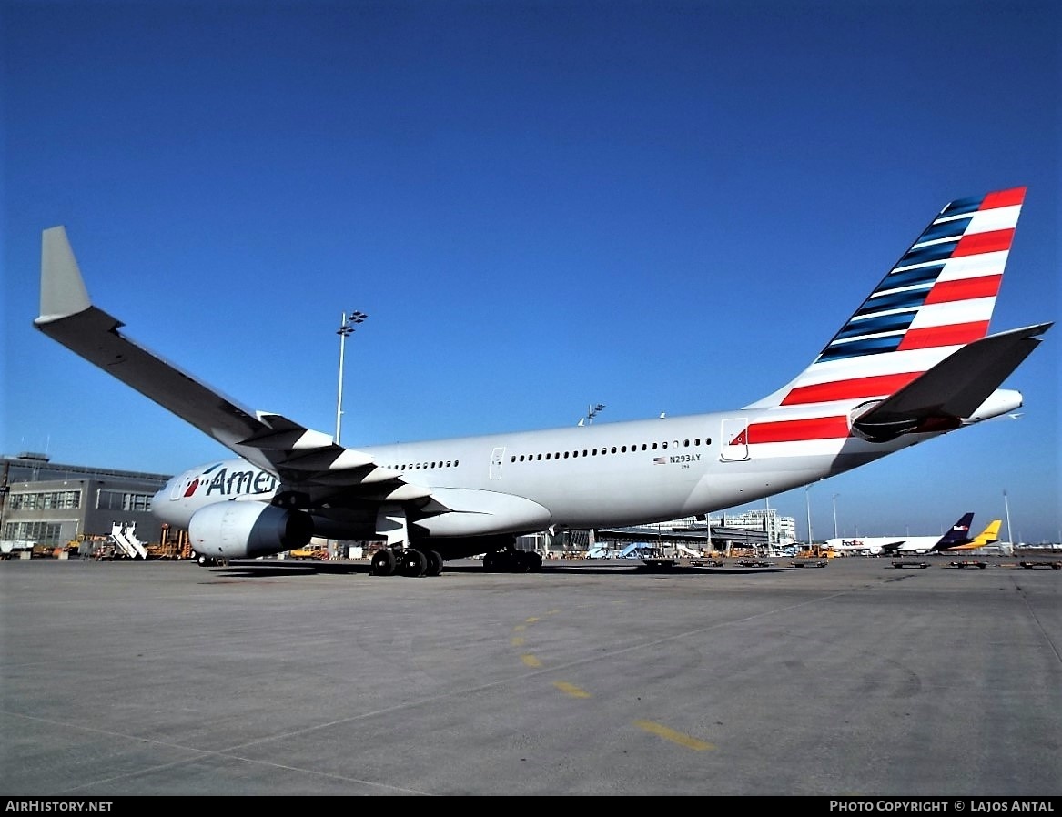 Aircraft Photo of N293AY | Airbus A330-243 | American Airlines | AirHistory.net #516569