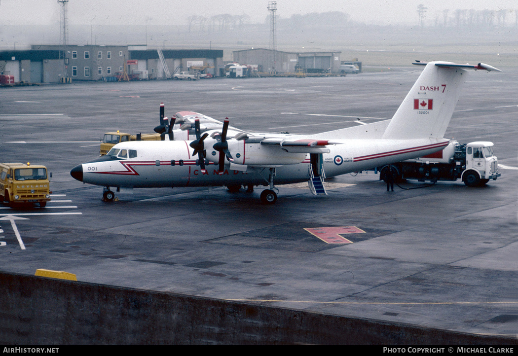 Aircraft Photo of 132001 | De Havilland Canada CC-132 Dash 7 | Canada - Air Force | AirHistory.net #516587