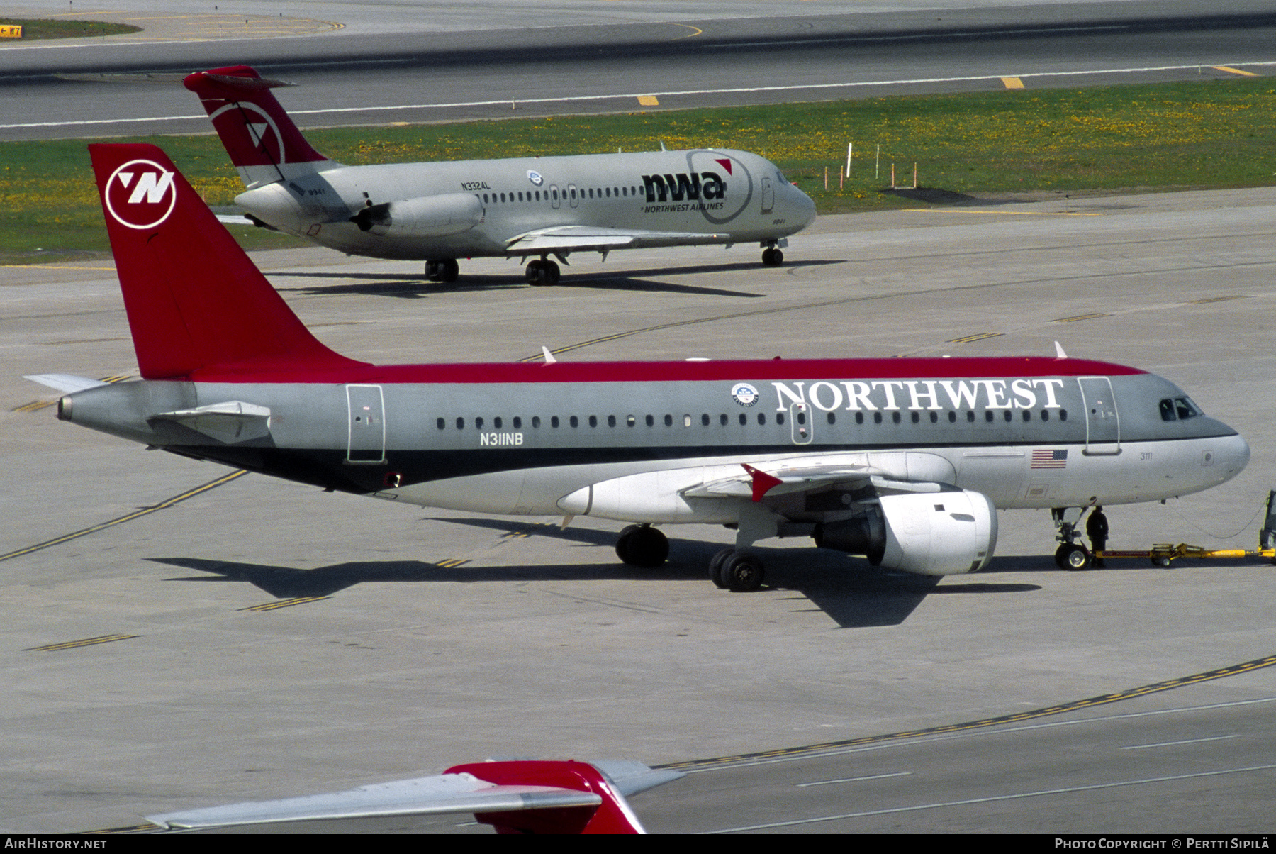 Aircraft Photo of N311NB | Airbus A319-114 | Northwest Airlines | AirHistory.net #516611