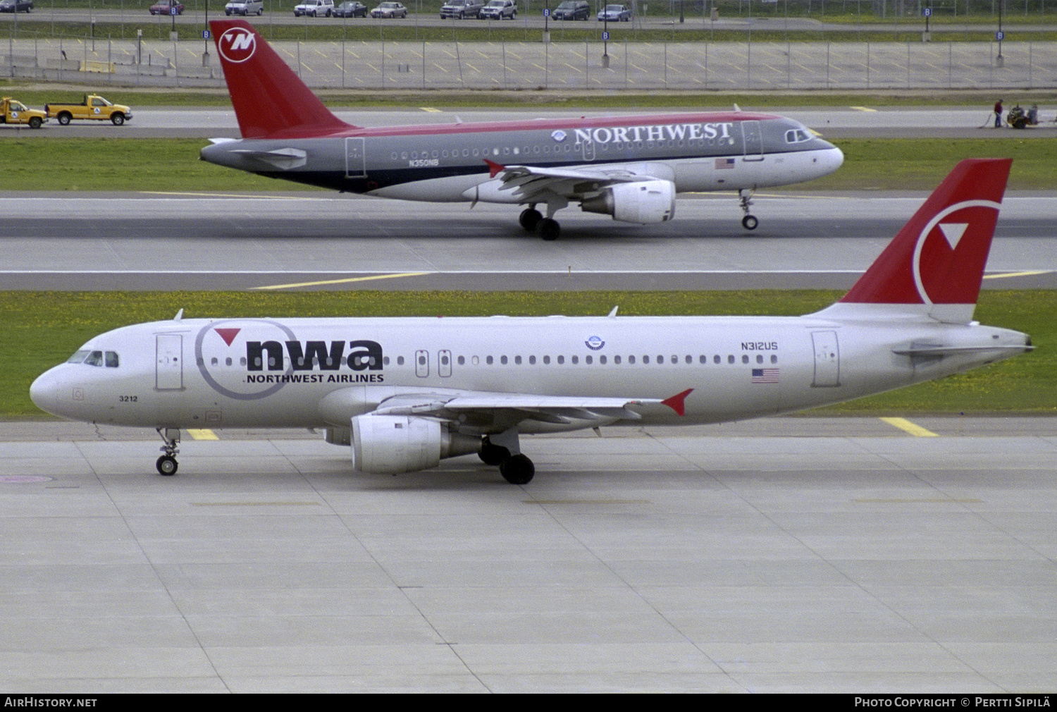 Aircraft Photo of N312US | Airbus A320-211 | Northwest Airlines | AirHistory.net #516622